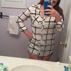 Papaya Black and White Long Flannel Top